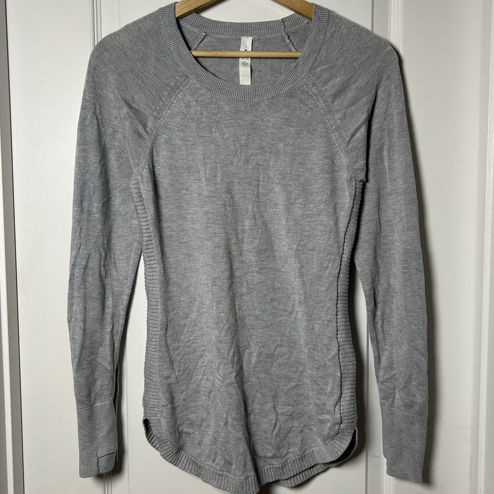 Lululemon Heathered Silverscreen Hello Aloe‎ Pullover sweater Performance Style